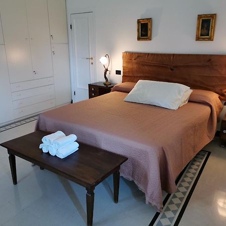 Villa Rocca Leivi Eksteriør billede